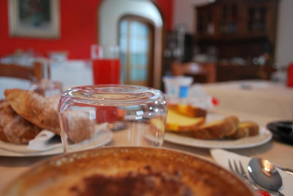 Albergo Smeraldo Castelnuovo Magra Luaran gambar