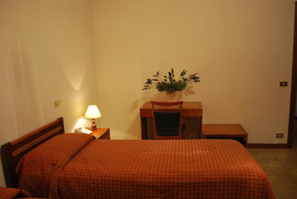 Albergo Smeraldo Castelnuovo Magra Luaran gambar